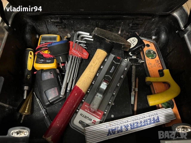 Куфар Wurth с инструменти, снимка 4 - Куфари с инструменти - 52897386