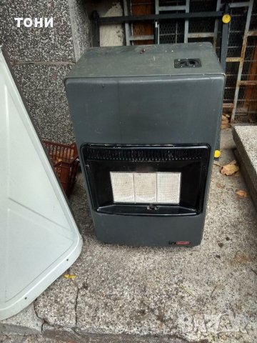 комплект Газова отоплителна печка delonghi