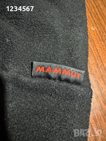Зимна шапка Mammut., снимка 2 - Шапки - 53618553