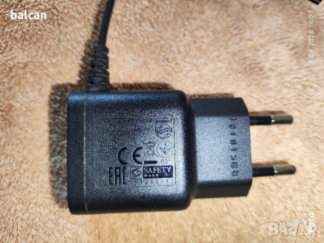 Зарядно за тример Philips , снимка 4 - Тримери - 55705848