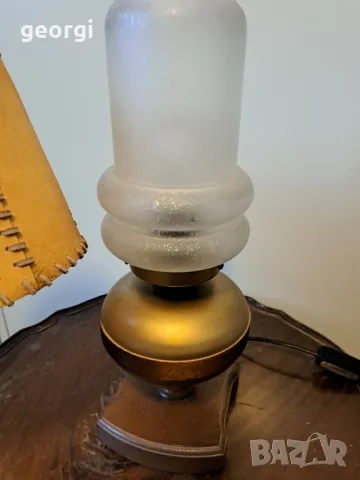 немска настолна лампа с плафон от естествена кожа     15/4, снимка 8 - Настолни лампи - 48974167