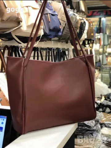 Класическа дамска чанта, снимка 5 - Чанти - 48702478