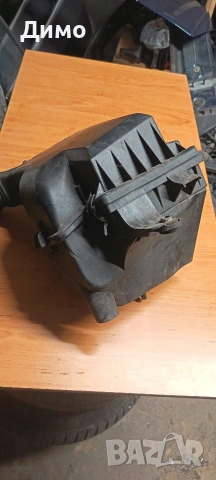 кутия въздушен филтър бмв е46 320 бензин bmw e46, снимка 2 - Части - 53168968