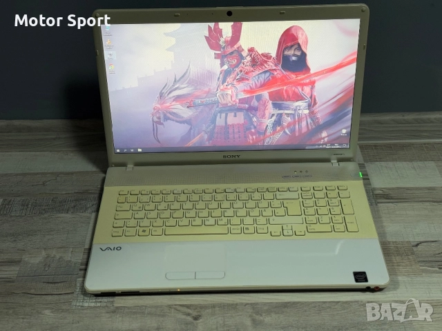 Лаптоп Sony Vaio 17.3Инча./500GB/intel-i3/Radeon., снимка 3 - Лаптопи за дома - 52072609