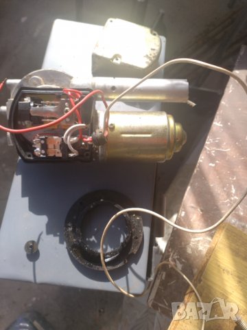 12 волтов мотор с червяк, снимка 4 - Електродвигатели - 40049868