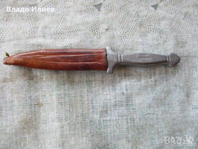 Стар нож/кама/ с кожена ножница