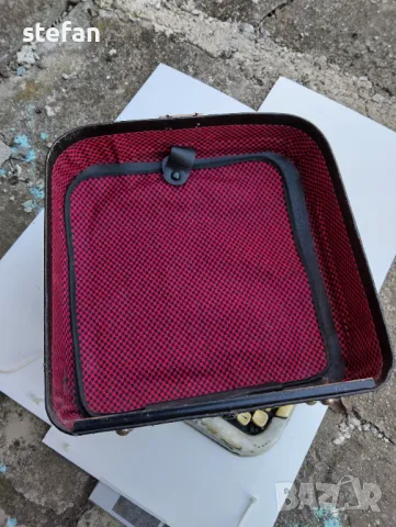 ПОРТАТИВНА ПИШЕЩА МАШИНА С КАПАК И СЕКРЕТ, снимка 5 - Други ценни предмети - 47838762