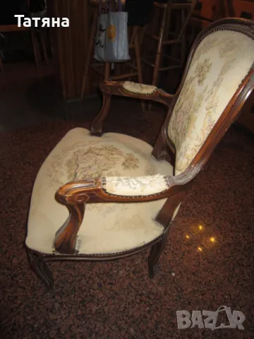 Старинен стол -СТИЛ ЛУИ 14  -ГОБЛЕНОВА ДАМАСКА, снимка 2 - Антикварни и старинни предмети - 49702011