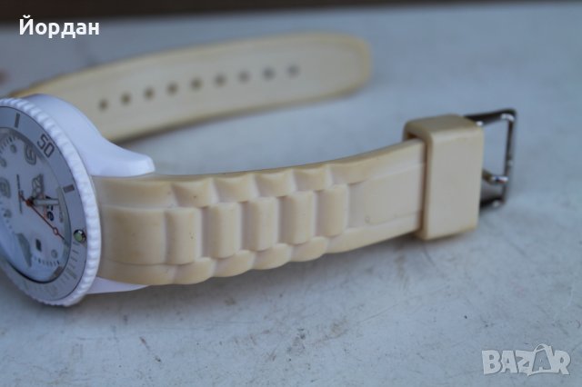 Часовник ''Ice'' кварц, снимка 8 - Други - 42166247