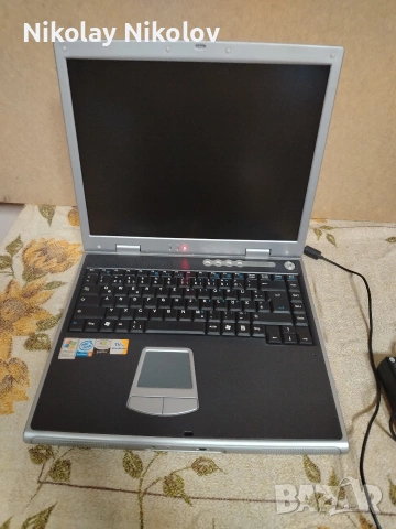 лаптоп Yakumo, снимка 4 - Лаптопи за дома - 53480144