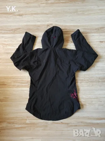 Оригинално дамско туристическо яке Helly Hansen, снимка 4 - Якета - 49054031