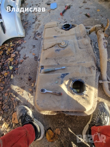 Резервуар с бензинова помпа за Киа Джойс 2.0 139 коня , снимка 7 - Части - 52617282