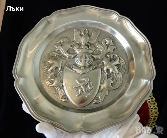 Рицарско пано от калай за семейство,дом,калаена сватба. , снимка 3 - Антикварни и старинни предмети - 49815775