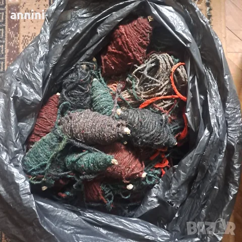 Ръчно предена вълнена прежда, снимка 11 - Други - 41566351
