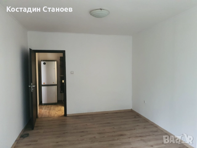 Продавам четиристаен в София Иван Вазов, снимка 2 - Апартаменти - 52033517