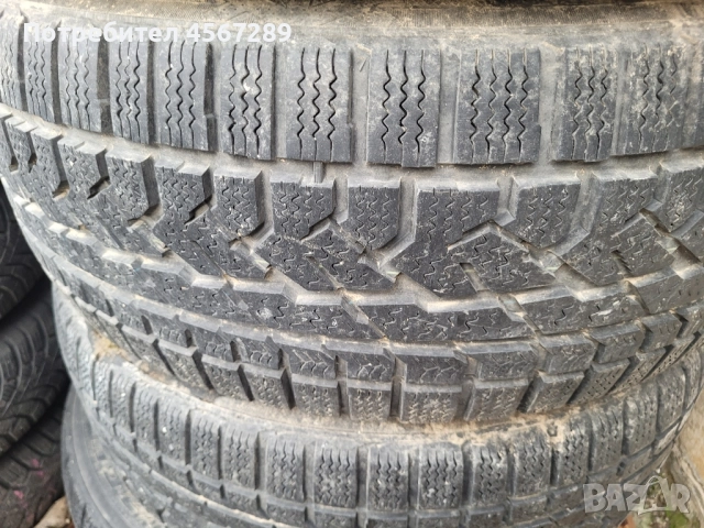 Зимни гуми Marshal 235/55/18 запазени с добър грайфер , снимка 4 - Гуми и джанти - 52502566