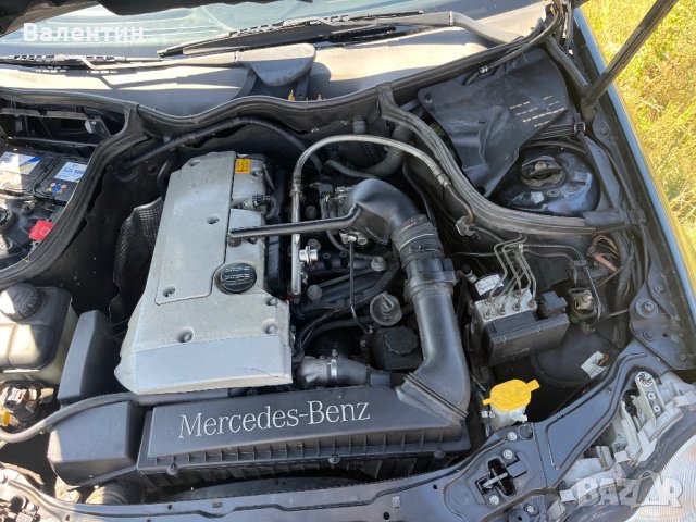 Продавам Мерцедес ц класа 2.0 компресор на части или цял, снимка 2 - Автомобили и джипове - 41995265