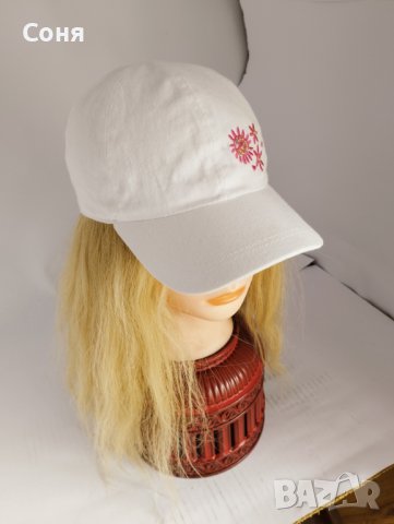 детска шапка лятна с козирка , бяла с цвете и мъниста -3-4-5 години и, снимка 6 - Шапки - 40133156