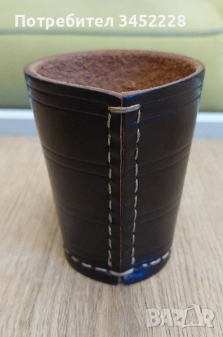 чаша кожена за зарове за ценители отлична , снимка 3 - Други игри - 52541851
