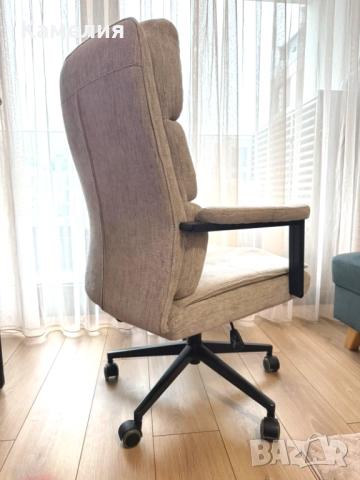 Голям офис стол с повдигащ и люлеещ механизъм, снимка 2 - Столове - 52445516