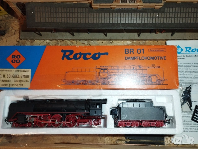 Парен локомотив Roco BR01 H0 1/87, снимка 9 - Колекции - 53633823