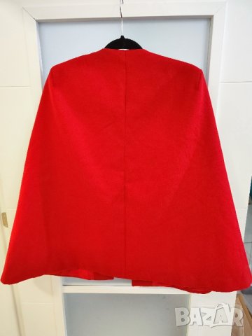 Naf Naf дамско елегантно червено палто, 38/М размер, снимка 4 - Палта, манта - 42055310