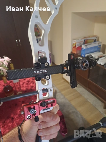 Продавам спортен лък на марката боутех спецеалист 2, снимка 2 - Лъкове и арбалети - 53455112