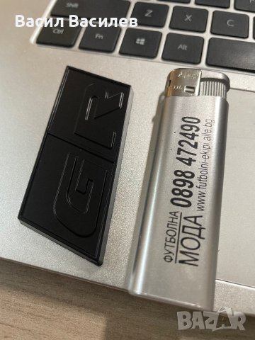 Стикер метален GR Toyota, снимка 3 - Аксесоари и консумативи - 40677638