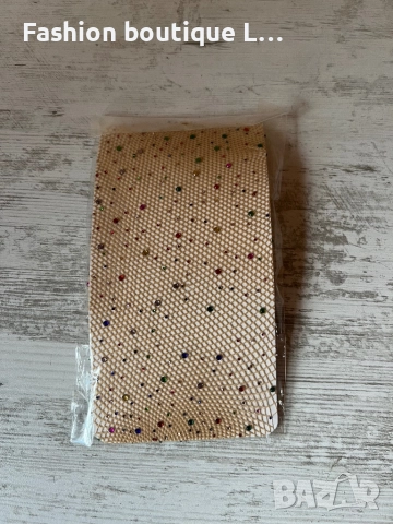 Нов телесен чорапогащник ситна мрежа с цветни блестящи камъчета по цялата дължина и ластик в талията, снимка 2 - Бельо - 52186845