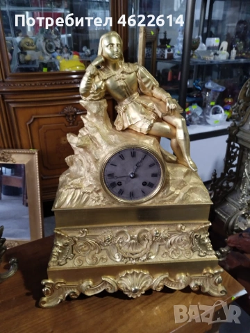 СТАР ФРЕНСКИ ЧАСОВНИК ПОЗЛАТЕН 