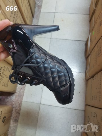 Обувки, снимка 3 - Дамски обувки на ток - 42266403