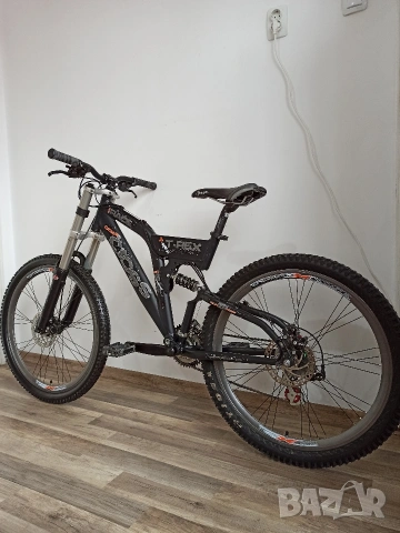 26" CROSS T-REX, Мекица, Заден амортисьор, Дискови спирачки, снимка 13 - Велосипеди - 53475801