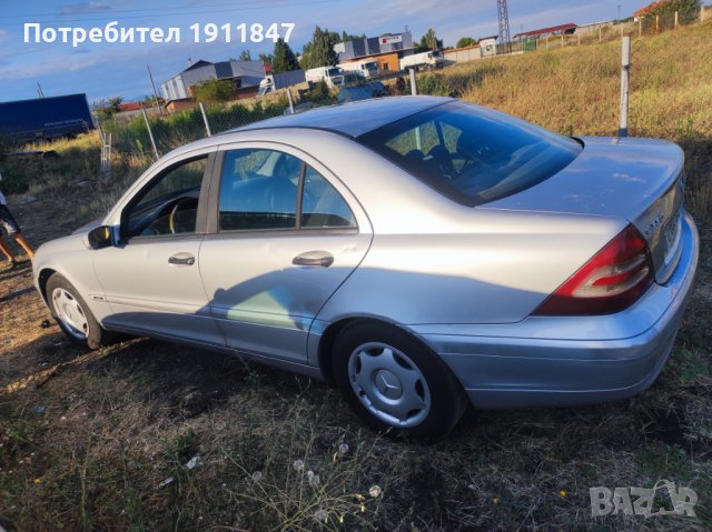 Мерцедес ц220/Mercedes c220, снимка 2 - Автомобили и джипове - 41825902