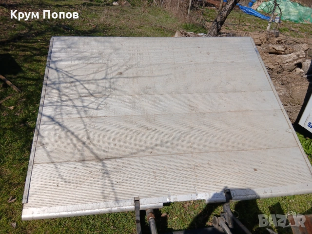 Продавам Падащ Борд