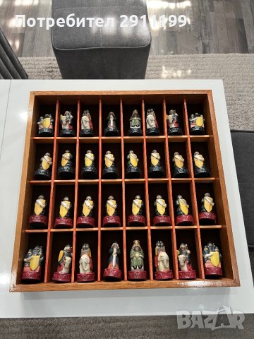 Уникален порцеланов шах, снимка 3 - Шах и табла - 42279526