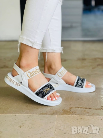 сандали tommy hilfiger chanel gucci, снимка 5 - Сандали - 51455409