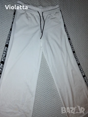 Оргинално спортно долнище Reebok, снимка 3 - Панталони - 50998567
