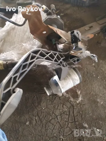 Педал спирачки , съединител за Mazda 2 , 2017g