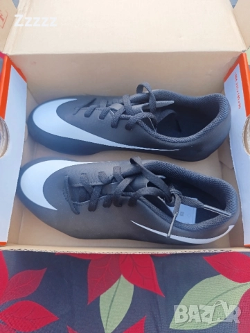 нови оригинални бутонки Найк , снимка 5 - Футбол - 52351591