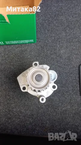 Водна помпа за Фолксваген пасат В6