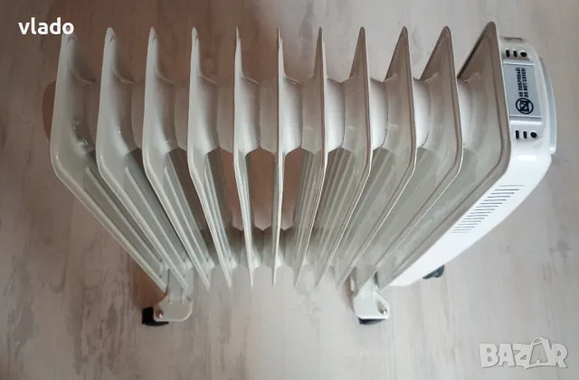 Маслен радиатор Diplomat 2500 watt, снимка 2 - Радиатори - 49606753