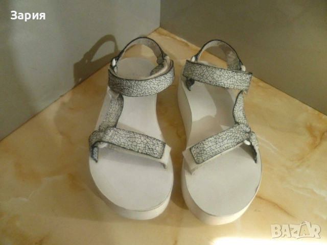 TEVA сандали платформа №37, снимка 3 - Сандали - 51501535