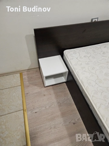 Спален комплект , снимка 3 - Спални и легла - 53642578