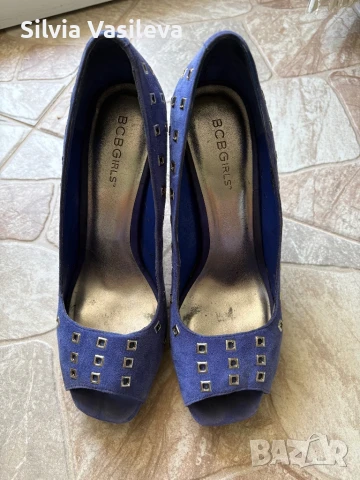 BCBGMAXAZRIA girls, снимка 2 - Дамски обувки на ток - 51149329