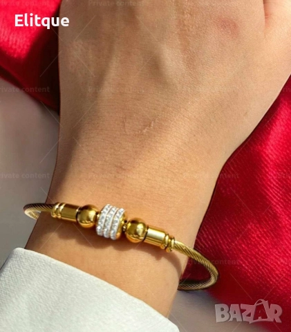 Дамска нежна гривна от медицинска стомана с 2 мъниста,камъни цирконии