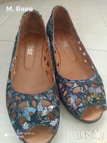 Дамски обувки , снимка 2 - Дамски ежедневни обувки - 42481769