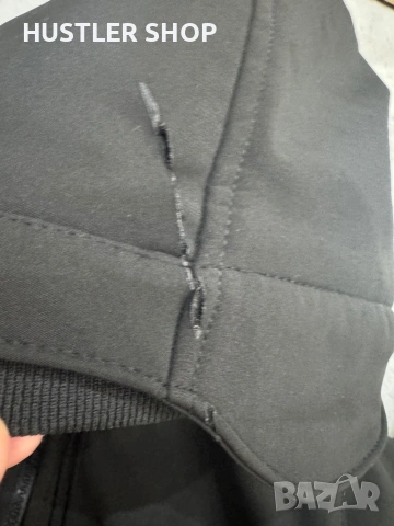 Мъжко софтшел яке STONE ISLAND. Размер S, снимка 10 - Якета - 53670703