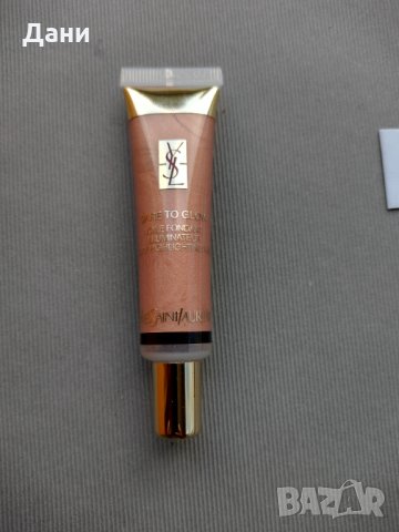 Фондютен YVES SAINT LAURENT Dare to Glow Illuminator, снимка 1 - Декоративна козметика - 34156514