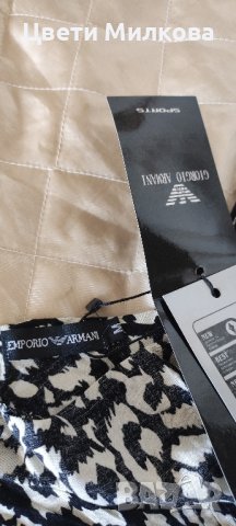 Дамски гащеризон Emporio Armani M, снимка 2 - Гащеризони - 41902547