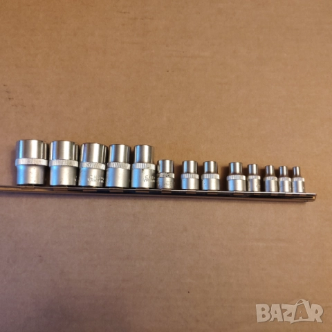 LASER TOOLS 3/8 и 1/2 13броя вложки тип вътрешна звезда E5-E24, снимка 2 - Други инструменти - 52985319